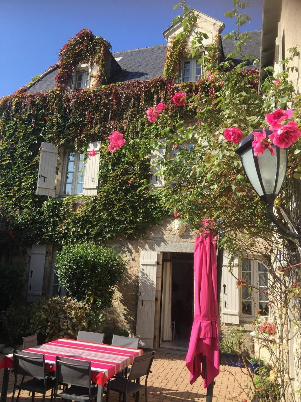 Le Logis Des Soeurs Grises Panzió Guérande Kültér fotó